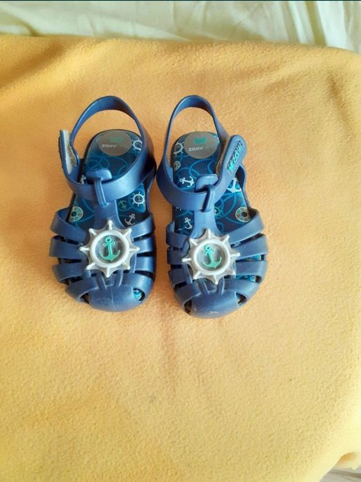 sandale zaxy mărimea 24 impecabile cauciuc silicon