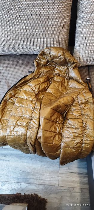 ZARA продава почти ново яке