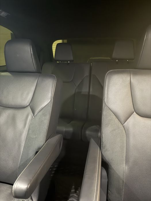 Lexus TX500h F-Sport