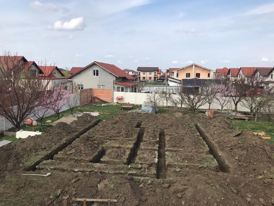 Sapaturi de fundatii,gard,fosa,beci,santuri,drenaje,bobcat,piscine,