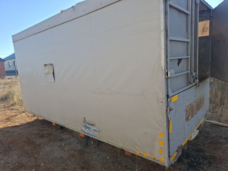 Борт 300 000 тенге