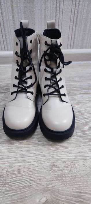 Ботинки для девочки