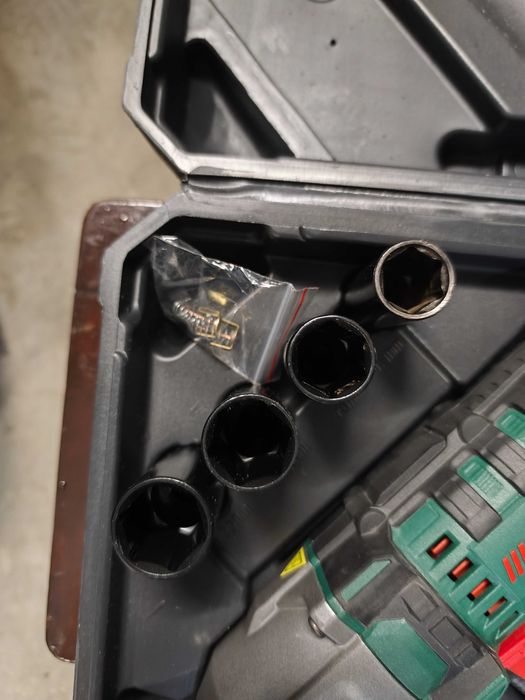 Ударен електрически гайковерт Parkside