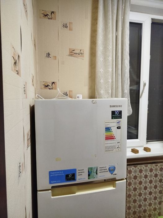 Продаю квартиру Яшнабадский р-он Авиасозлар-3. 1-ком 4-этаж 4-этажном