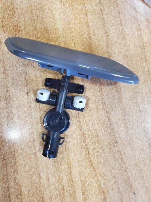 № 191 Конектор за дюза за измиване  фарове Honda  Mazda Nissan Subaru