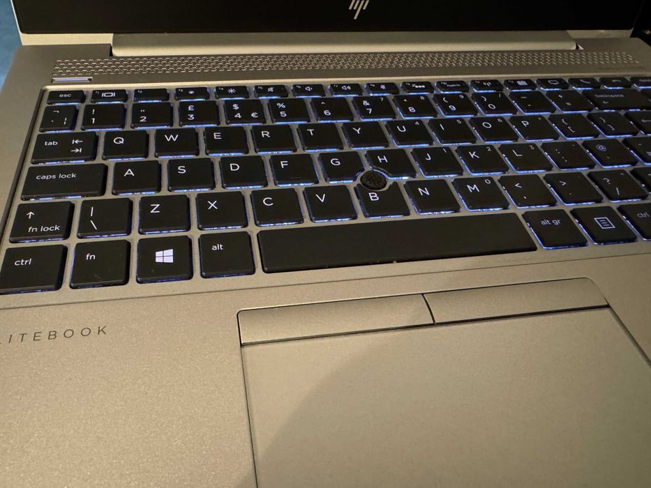 HP Elitebook 840 G5 16GB RAM 180GB NVMe