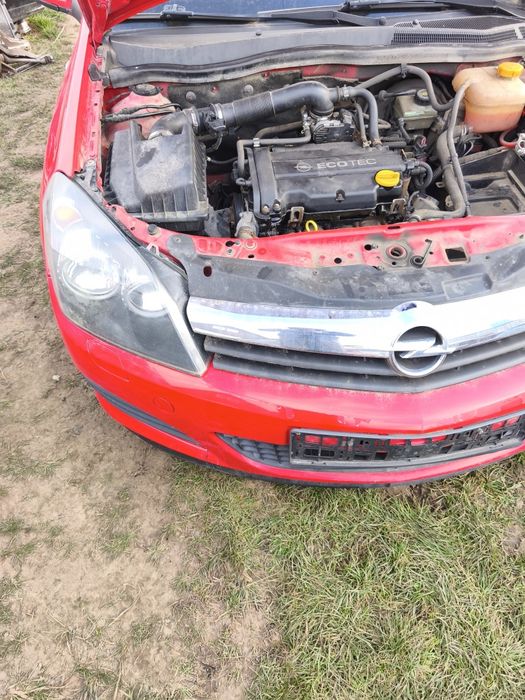 Vând ușă stânga și dreapta Opel Astra H GTC