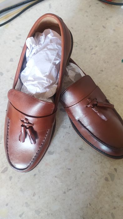 Продается новые мужские кожаные лоферы