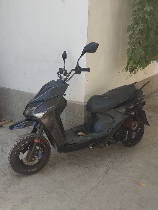 Skuter samuray sotiladi 150cc