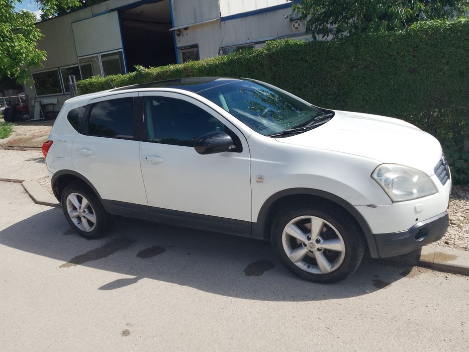 Nissan qashqai 2.0dCi 4x4 автоматик