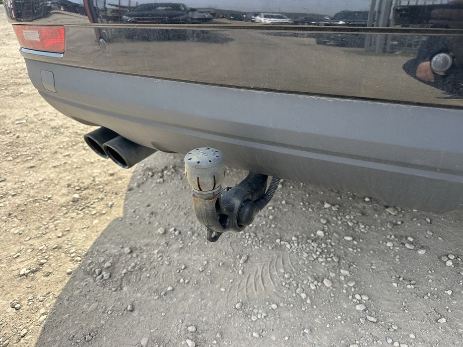 Теглич оригинален за Ауди Q3