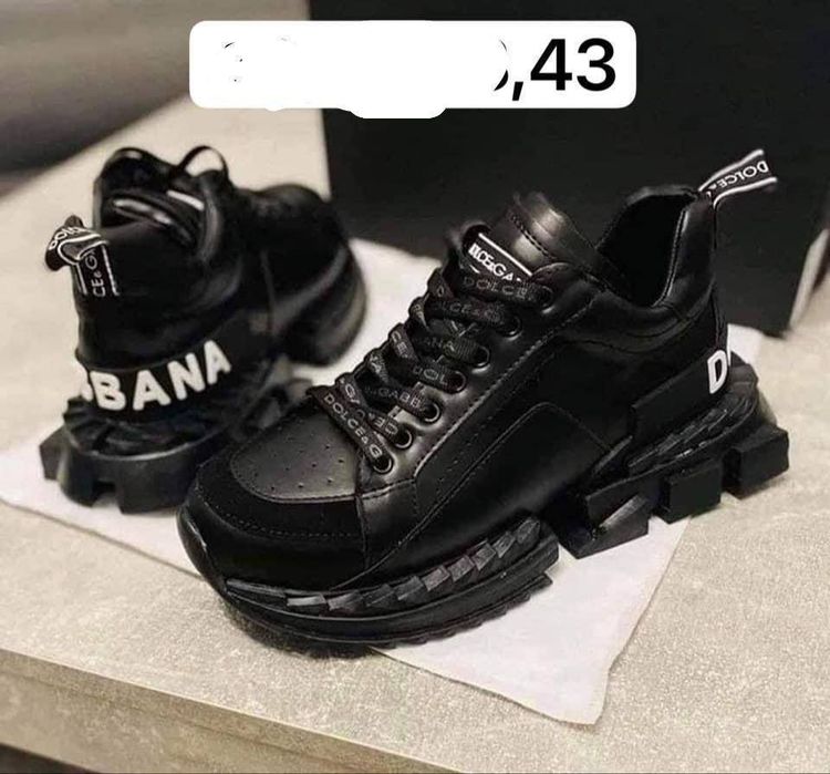 Adidași bărbați...