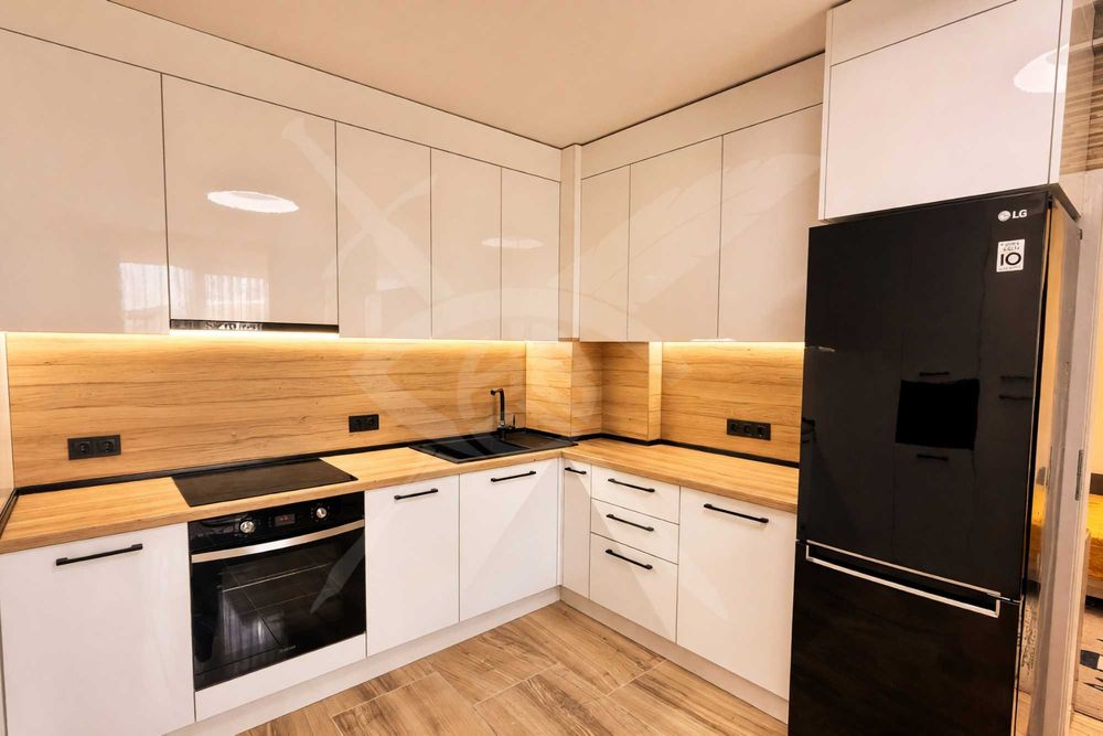 Продава се Многостаен апартамент в к.к. Слънчев бряг - 166 кв.м за 1145 €/кв.м - Снимка #1