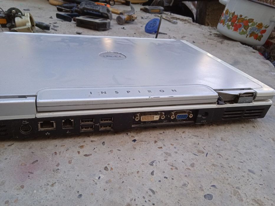 Продаётся ноутбук "DELL" на запчасти