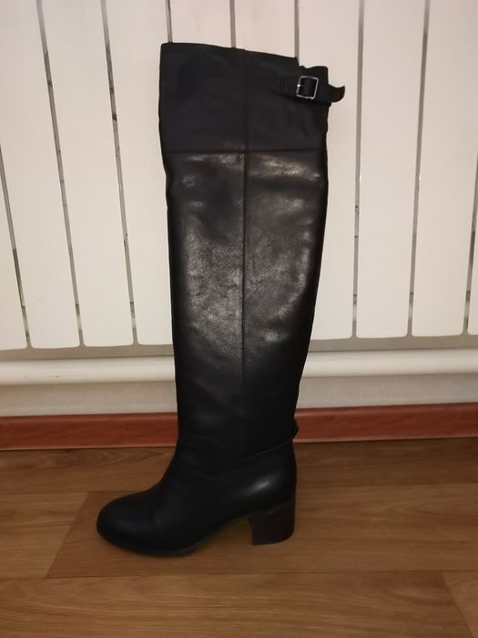 Продаются зимние ботфорды