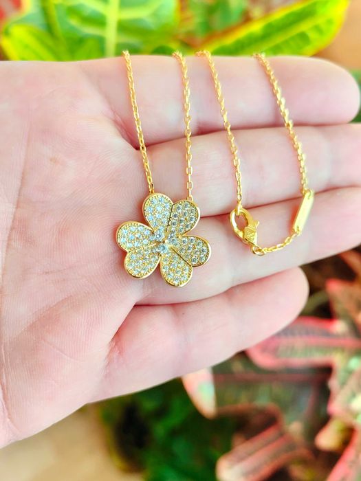 Дамско Колие на Van Cleef Arpels VCA Gold Frivole pendant, large model