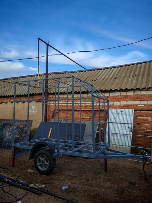 Продам прицеп скотовоз усиленный