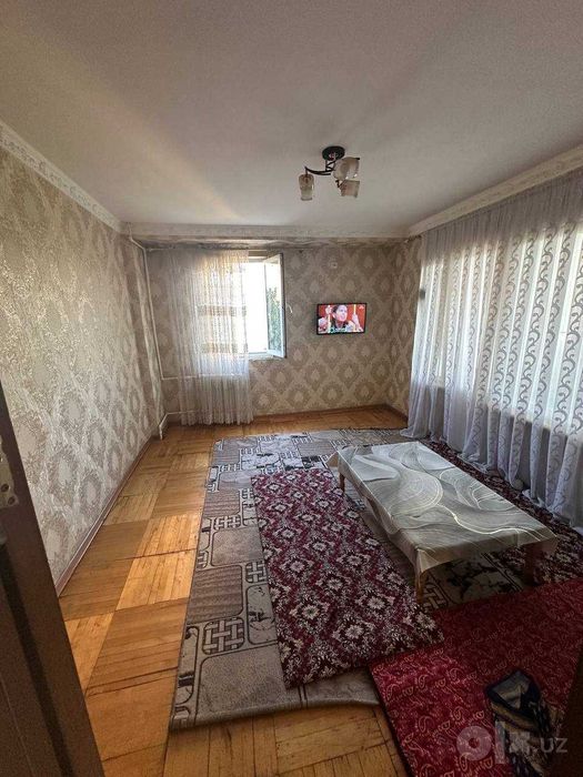 Квартира Продается Шайхонтоҳурский район Массив Гулобод,1 горбольница