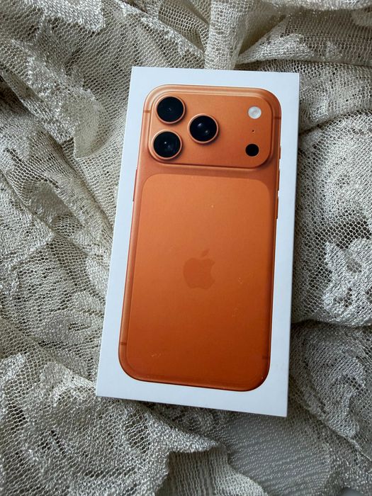 iPhone 17 Pro 256 GB Dual eSIM — новый, не активирован, Orange