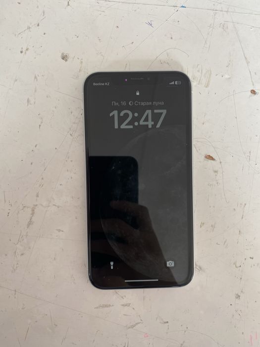 Айфон Хр продаетсья