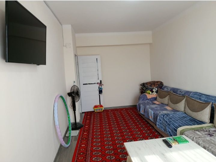 Kvartira uy sotiladi