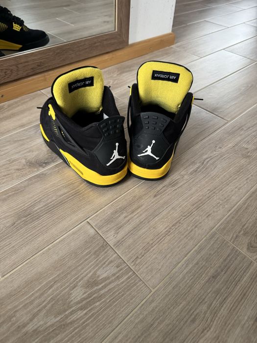 Jordan 4 yellow thunder(originali)