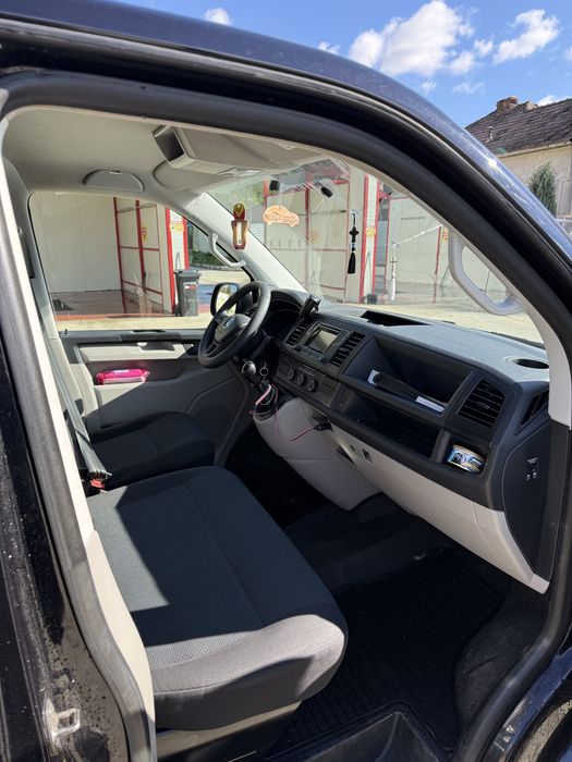 VW transporter t6 2.0 tdi