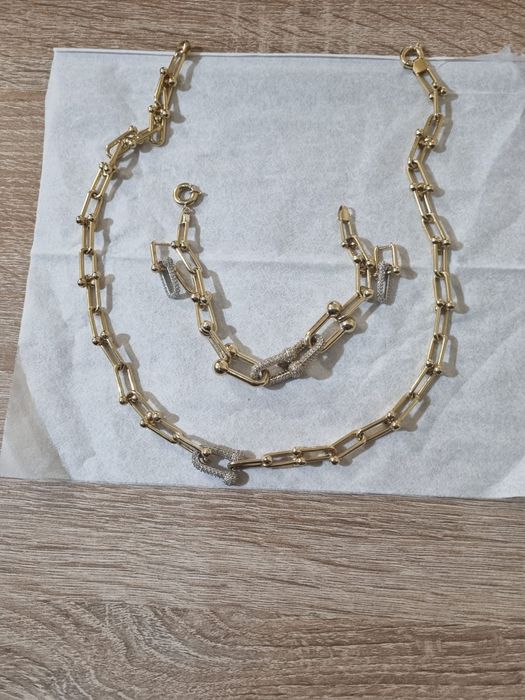 Set aur 14 k .42 grame