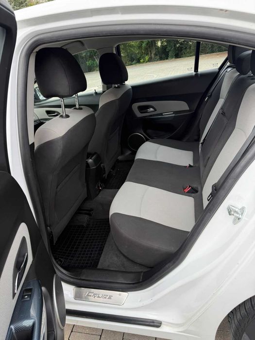 Chevrolet Cruze LT 2011