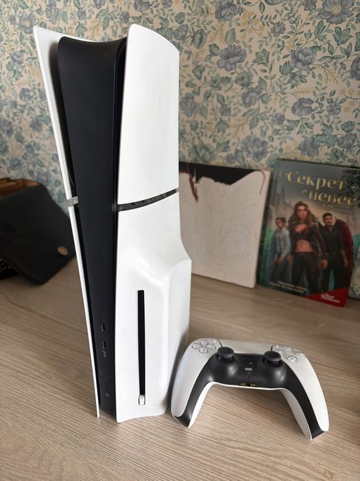 Продам Ps 5 slim