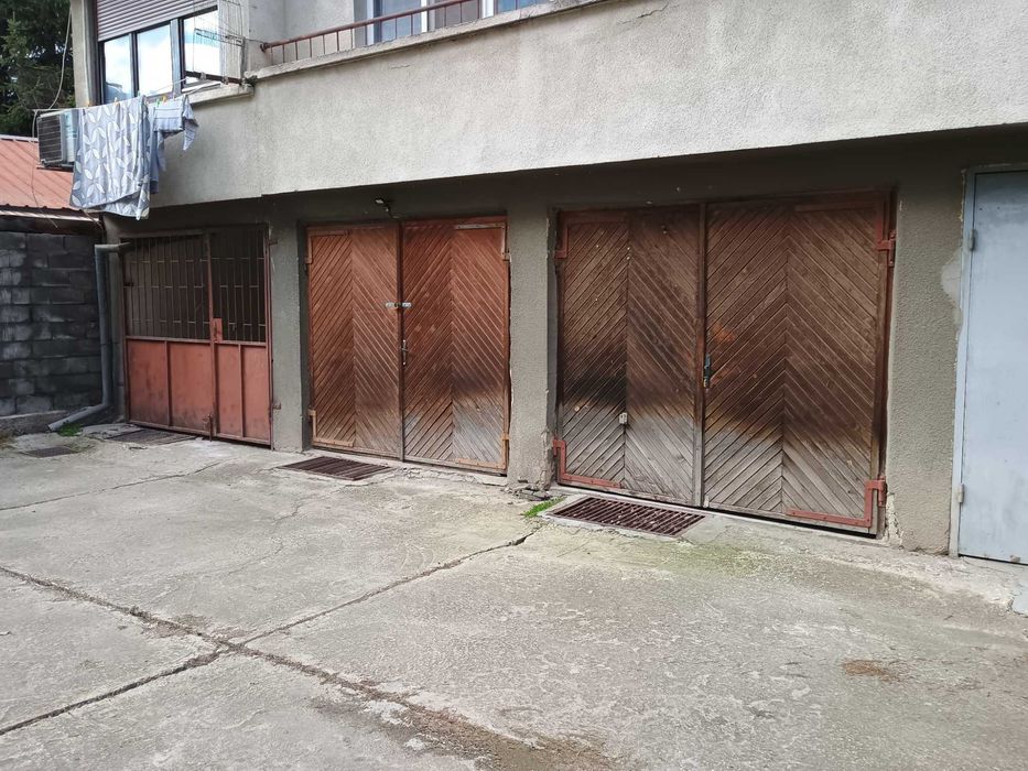 Гараж под наем Варна