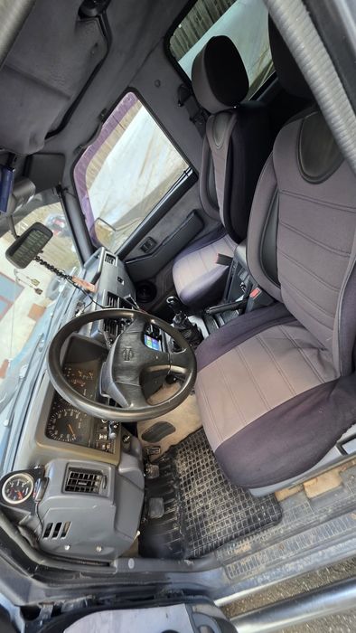 Vând Nissan Patrol Y60