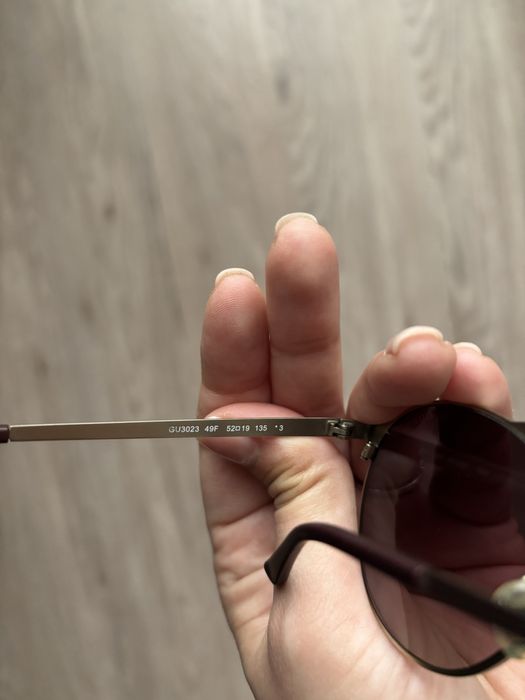 НАМАЛЕНИ Guess - дамски слънчеви очила