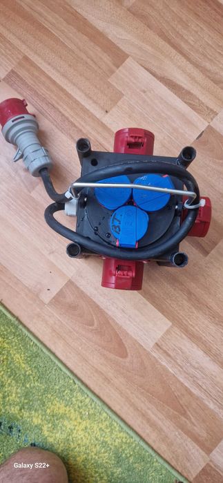 Distribuitoare curent pentru santier