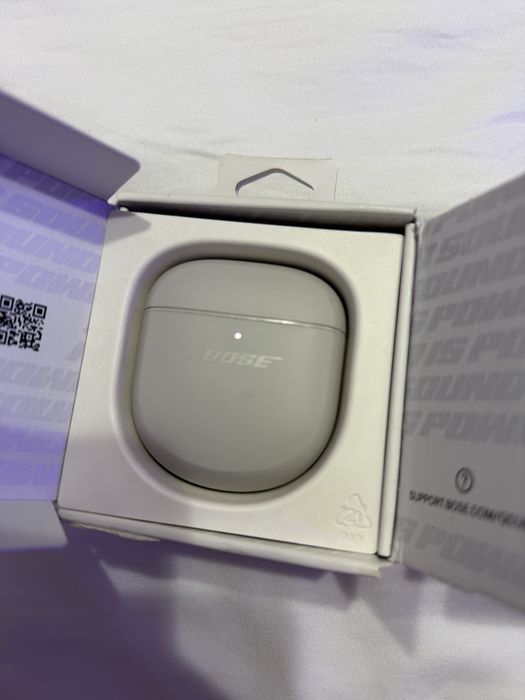 Casti BOSE noise cancelling