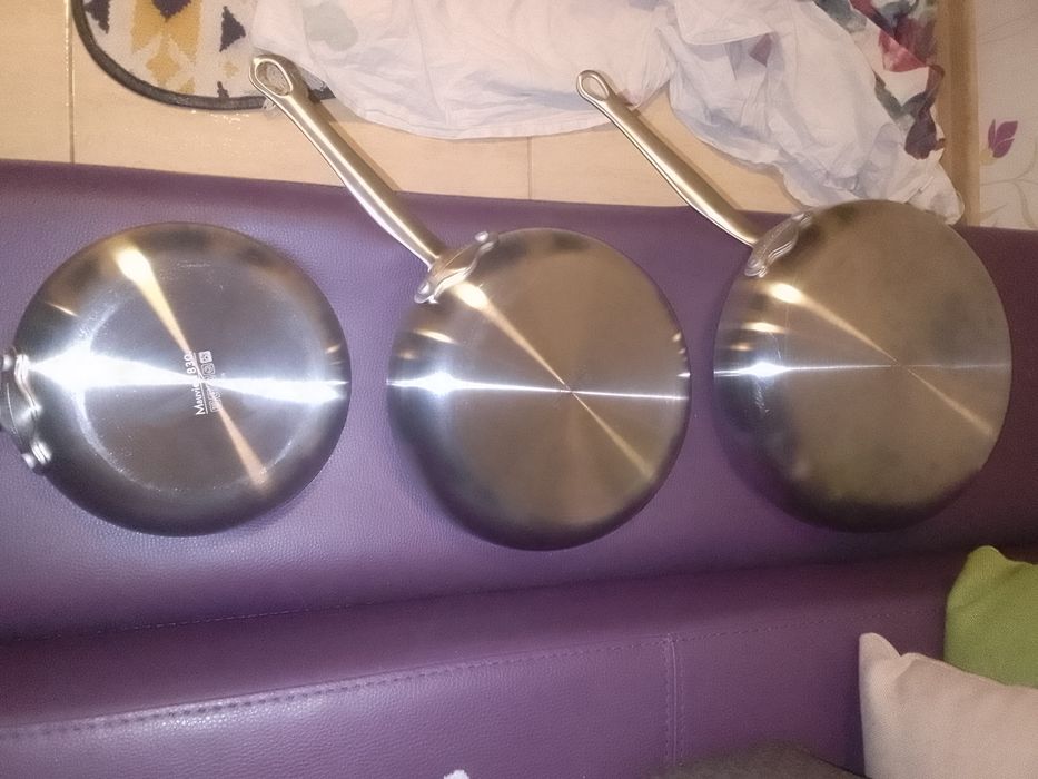 Vând tigaie mauviel