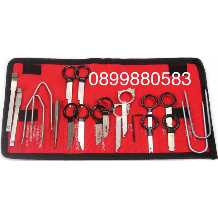 Комплект за монтаж и демонтаж на радиото в автомобила Mar-Pol