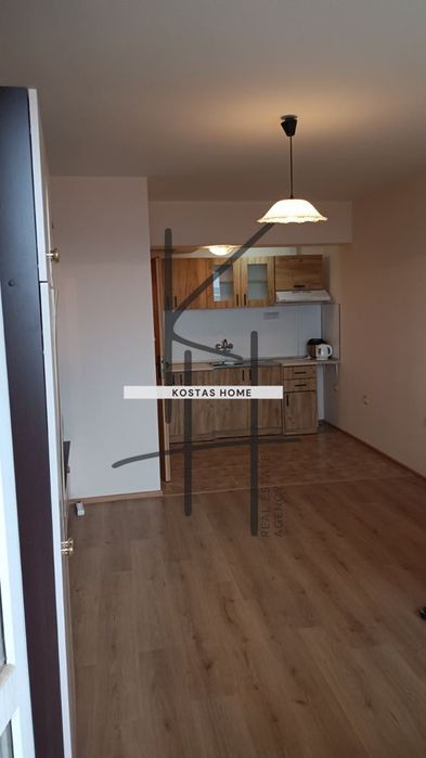 Продава се Двустаен апартамент в Варна, Бриз - 94 кв.м за 1969 €/кв.м - Снимка #2