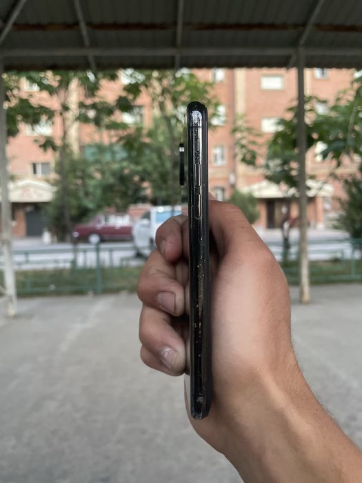 iPhone xs 64gb 100 yomks