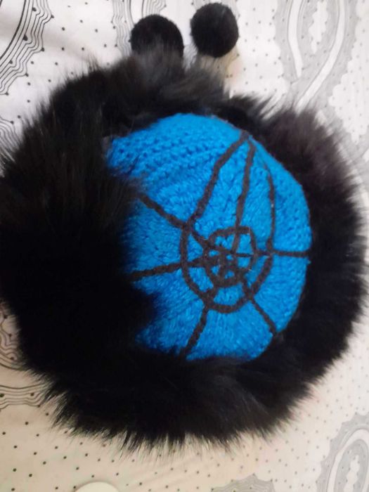 caciula noua  blana nurca