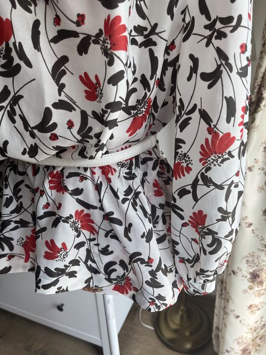 Bluza bufanta, marimea L