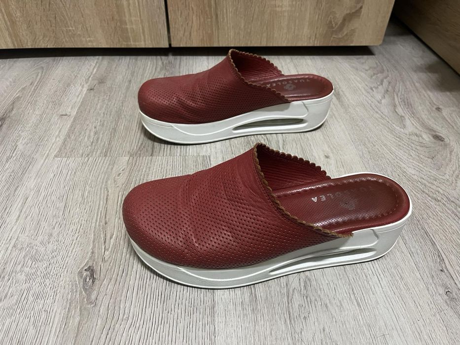 Медицински чехли