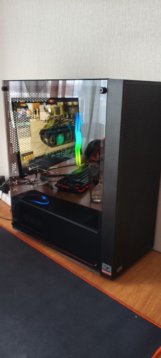 Продам компьютер в комплекте