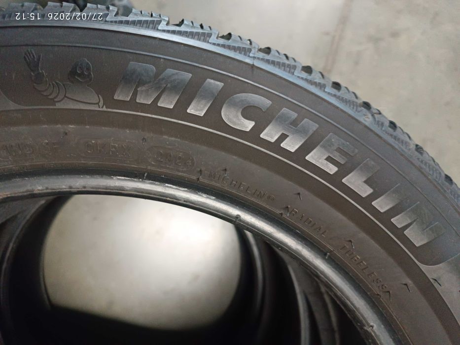 2бр.всесезонни гуми 215/55/17 Michelin