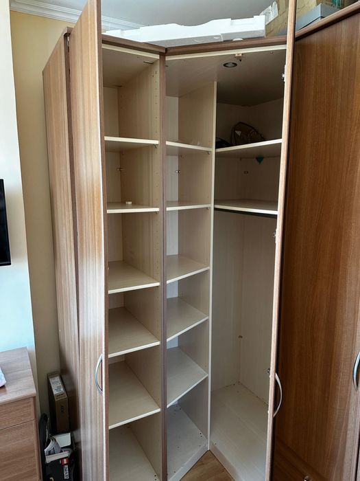 Гарнитур спальный