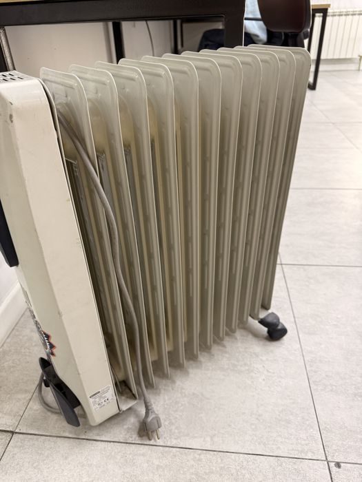 Бесплатно , Батарея обогреватель