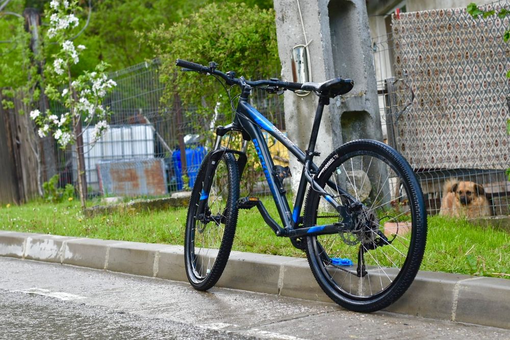 Vând bicicleta rockrider st120