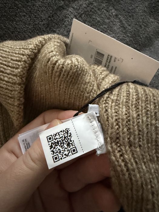 Calvin Klein caciula unisex bej cu logo marime universala noua origina