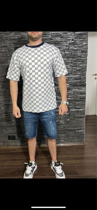 Tricou gucci alb/ negeu