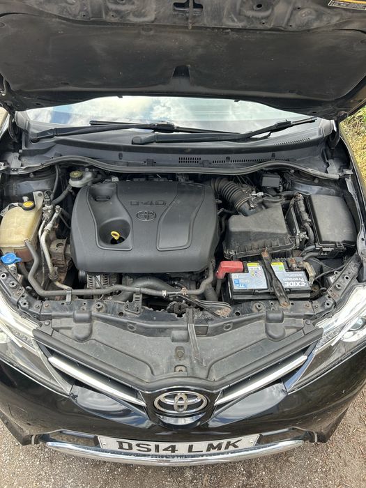 Toyota Auris 1.4 D-4D. 2014г. Тойота аурис комби 90кс.!!! На Части!!!